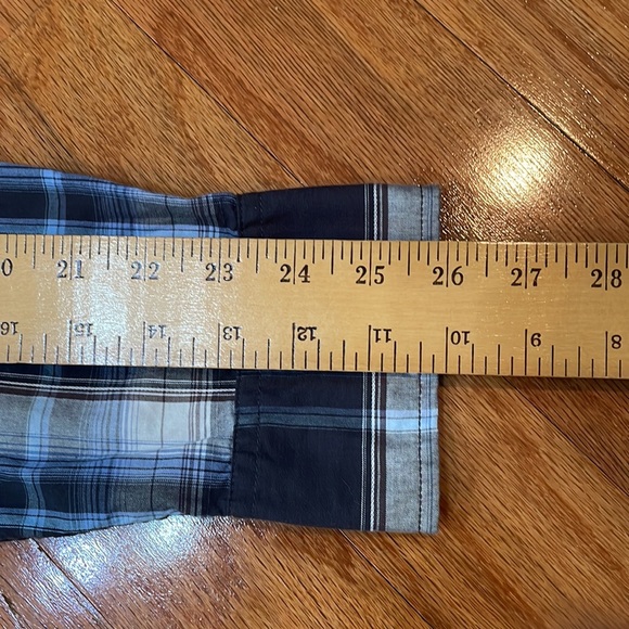 American Eagle Outfitters Vintage Fit Snap Down Shirt Long Sleeve NWT Medium - Picture 7 of 11